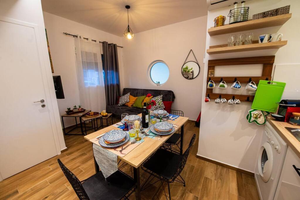 Lemon Garden Stylish Private Apartment Καλαμάτα Εξωτερικό φωτογραφία